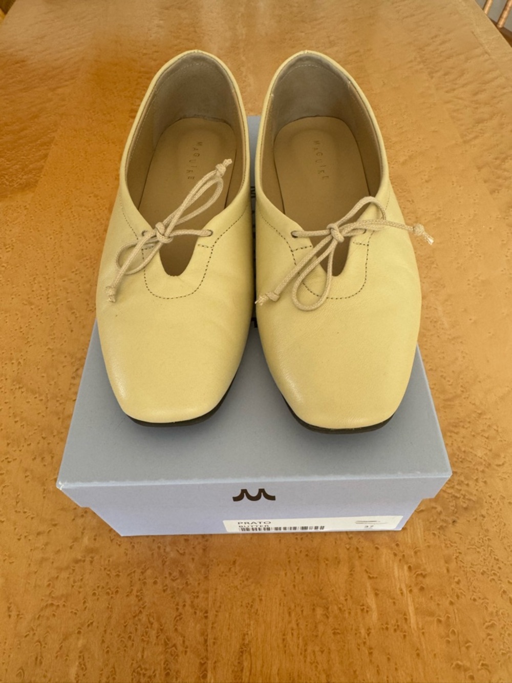 Maguire Prato Ballerinas in butter yellow